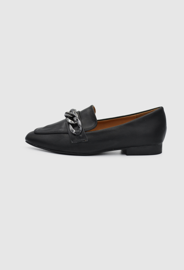 Women’s Loafers in Black Color / 547473 Γυναικεία Oxfords & Loafers joya.gr